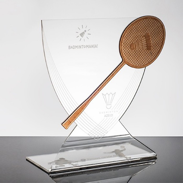 ECONOMY BESPOKE TROPHY PLEXIGLASS & PLYWOOD